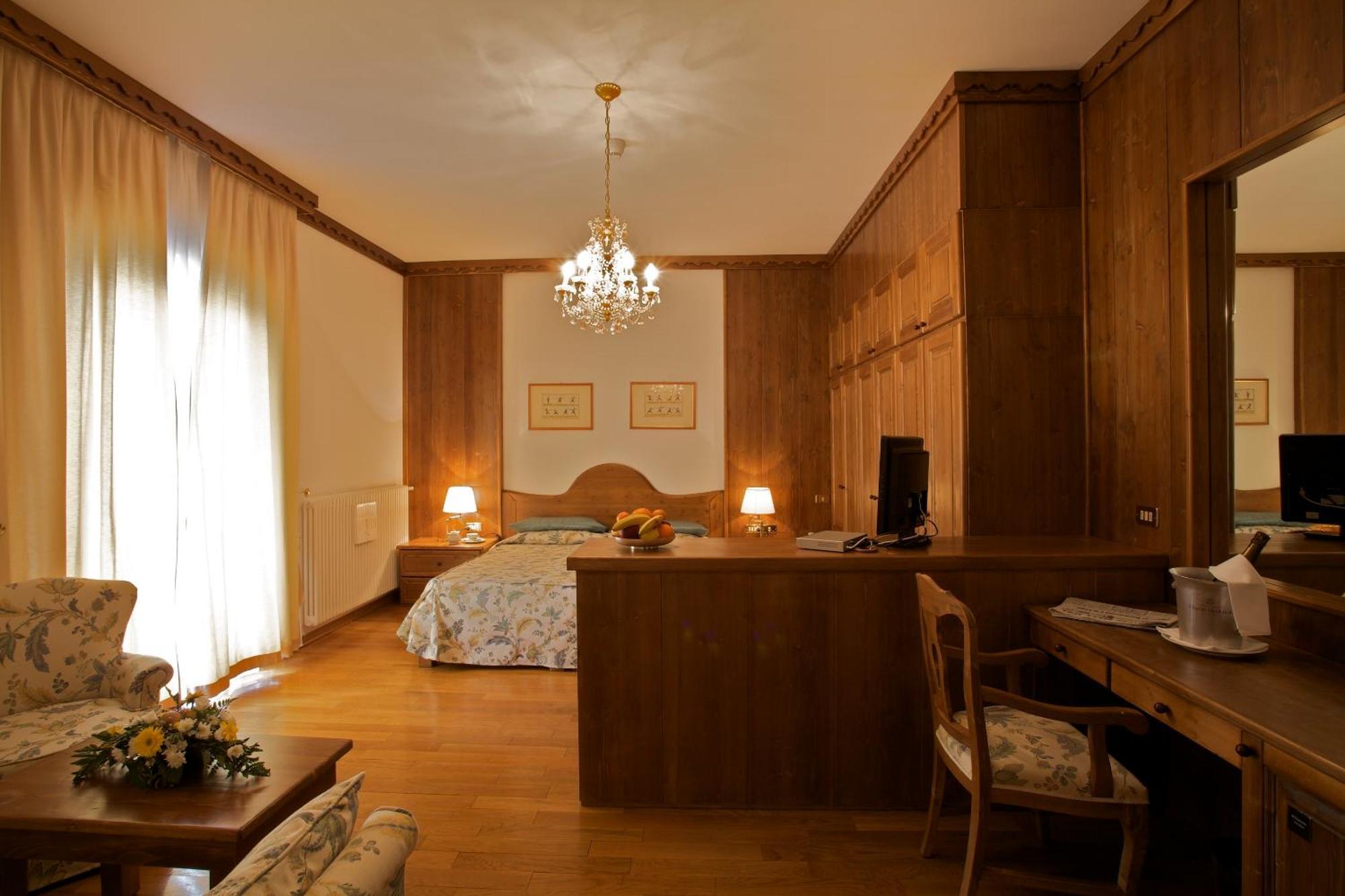 Savoia Palace Hotel Madonna Zewnętrze zdjęcie